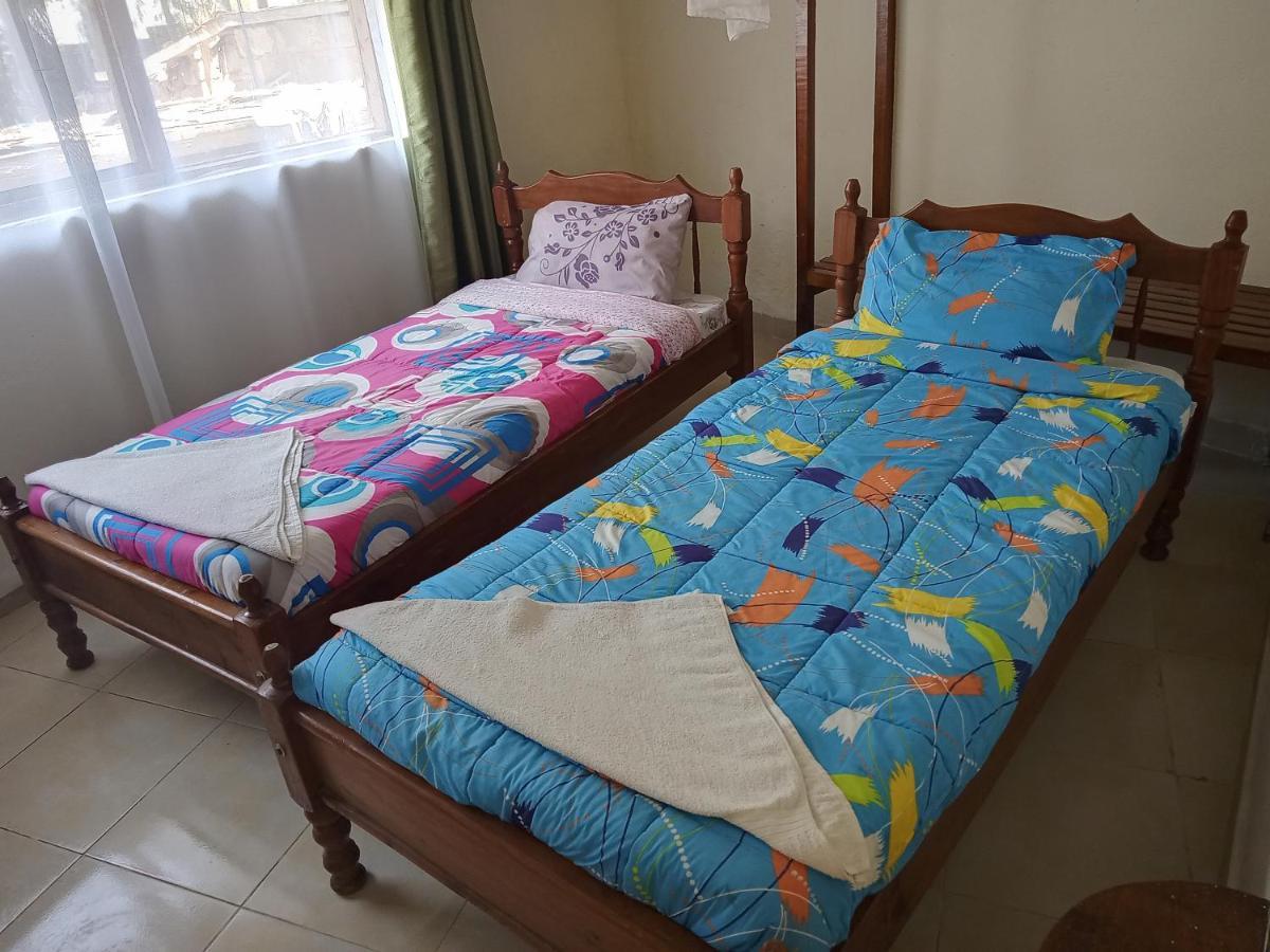 Triple Eden Resort - Найваша Экстерьер фото